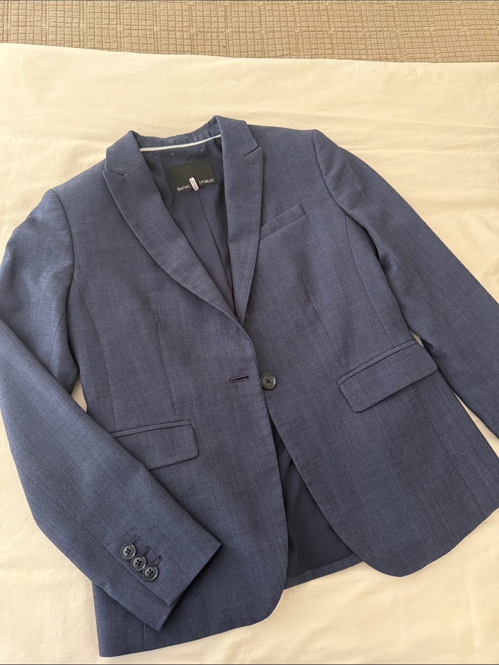 Banana Republic Women’s Navy Single-Button Blazer - 00P